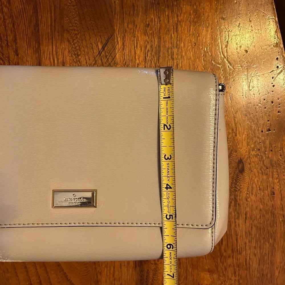 Kate Spade Gray Shoulder Bag Purse Chained Strap